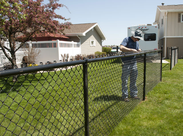 Chain Link Fence Installation Service Provider in Escanaba, MI