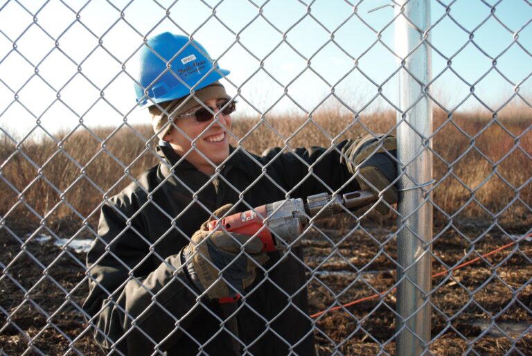 fence installer