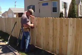 installing wooden fence