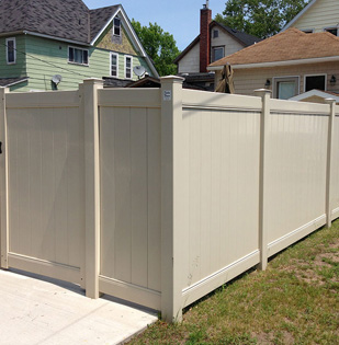 Vinyl Gate fence