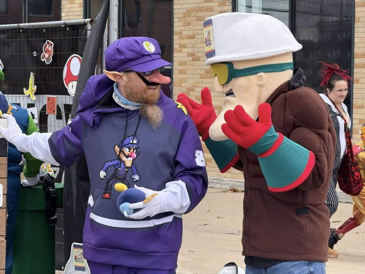 Fenceman in Mario Themed Halloween